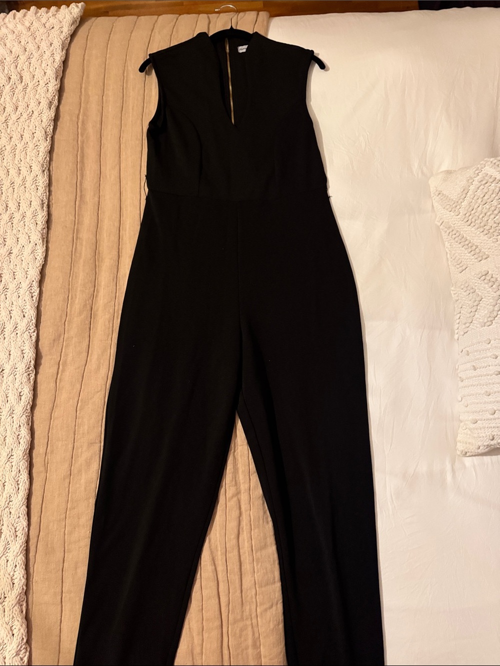 Almost Famous Black Sleeveless V-Neck Jumpsuit